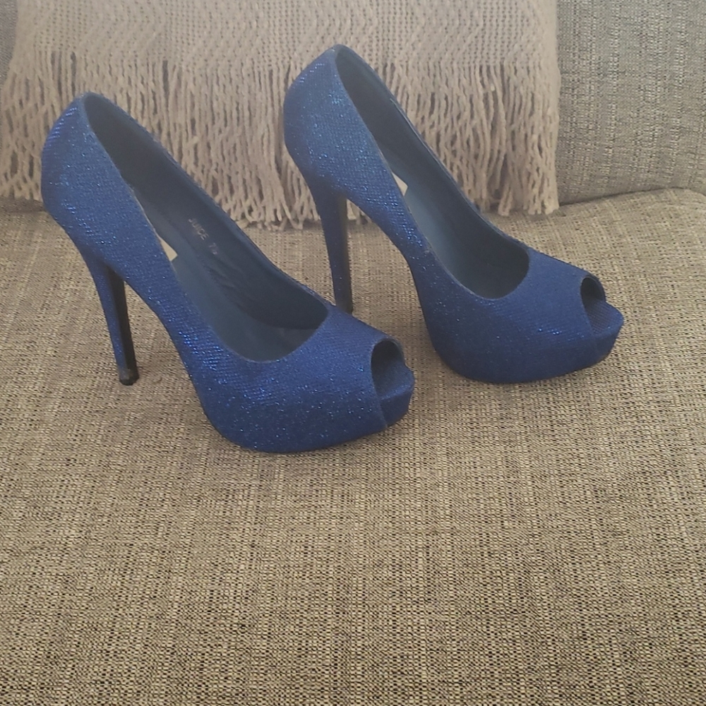 Sexy blue glitter high heels